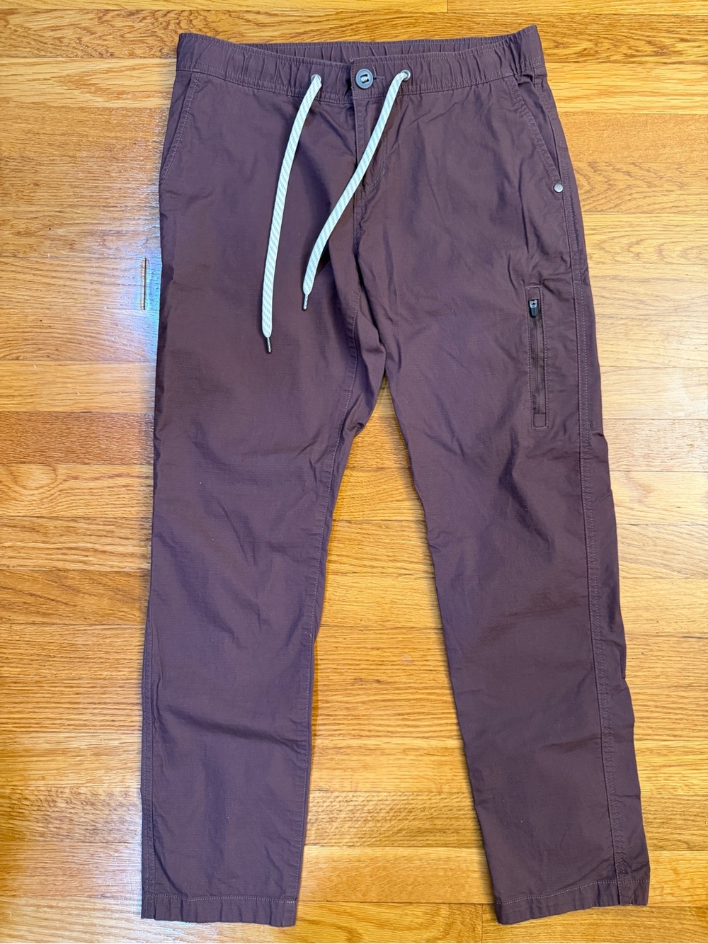 Vuori Women's Ripstop Pant in Chestnut (Purple Brown) - Size Medium - Picture 7 of 7